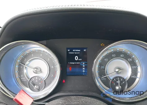 2012 Chrysler 300 из США, поврежденный, VIN 2C3CCAAG8CH273097